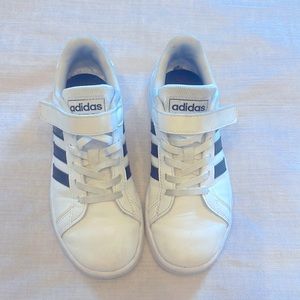 - Adidas boys grand court sneaker